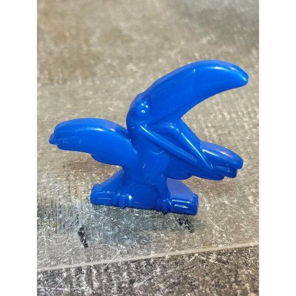 McDonald's 2021 Disney blue bird parrot toy figure - Picture 1 of 4